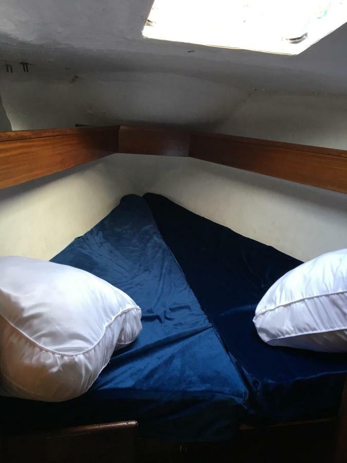 Voilier De 9M 4 Couchages Hotel Porquerolles Buitenkant foto