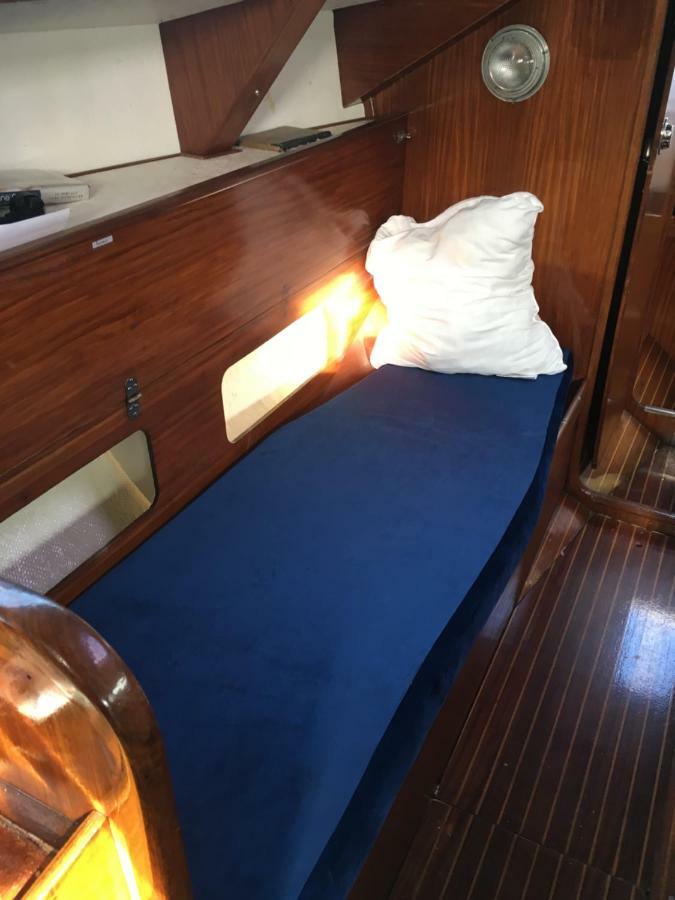 Voilier De 9M 4 Couchages Hotel Porquerolles Buitenkant foto
